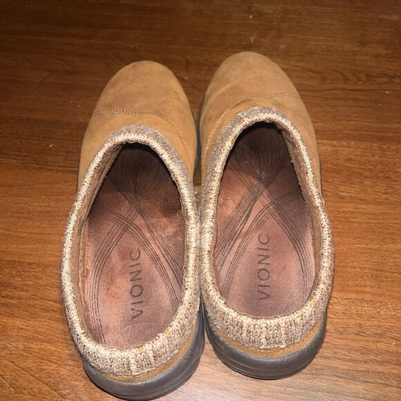 Vionic Arbor - Women's Water-Resistant Clogs - Saddle 9.5 - Picture 5 of 6